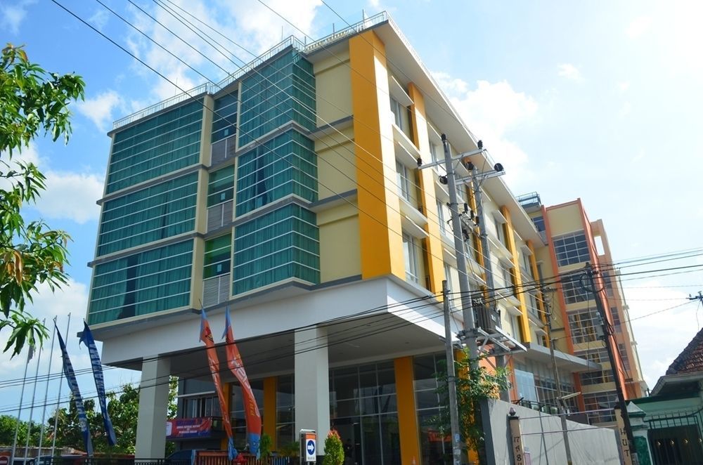 Edu Hostel Yogyakarta Extérieur photo